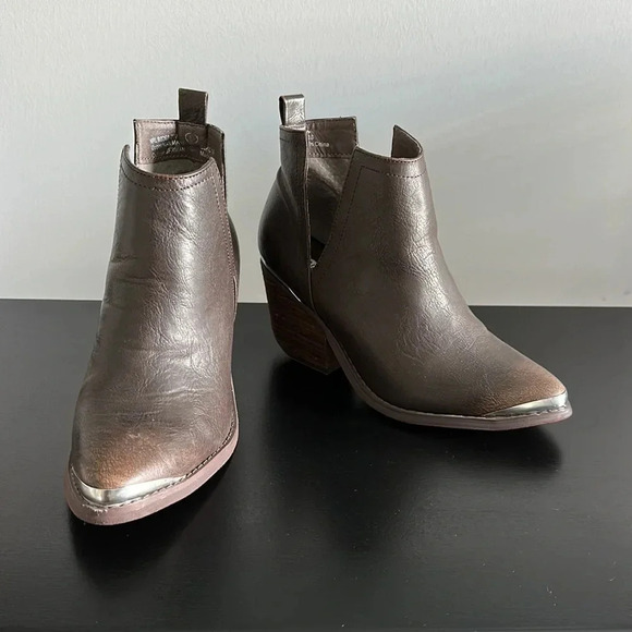 Not Rated Brown Cowgirl Booties - Picture 2 of 7